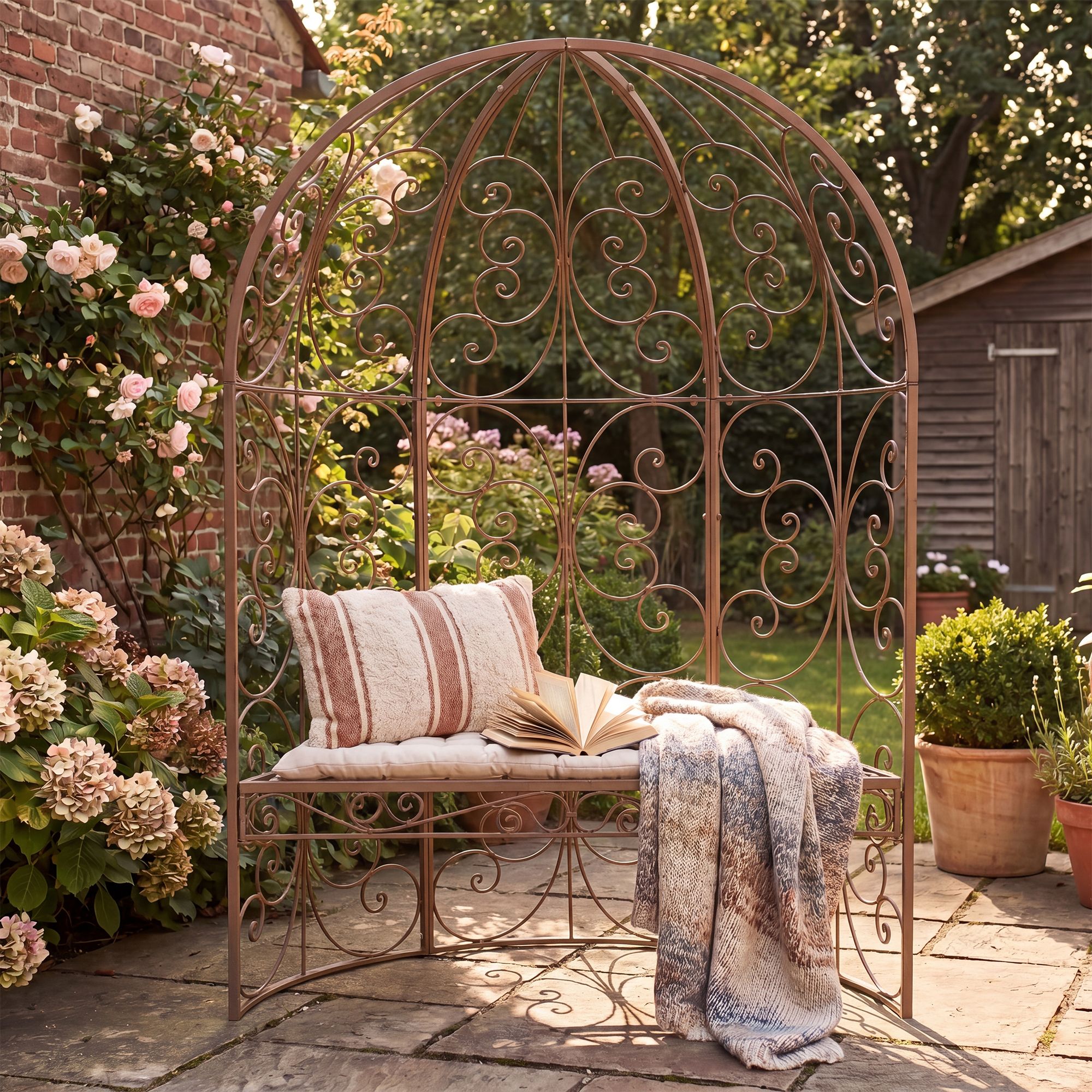 Gazebo semicircolare Rosie con panca