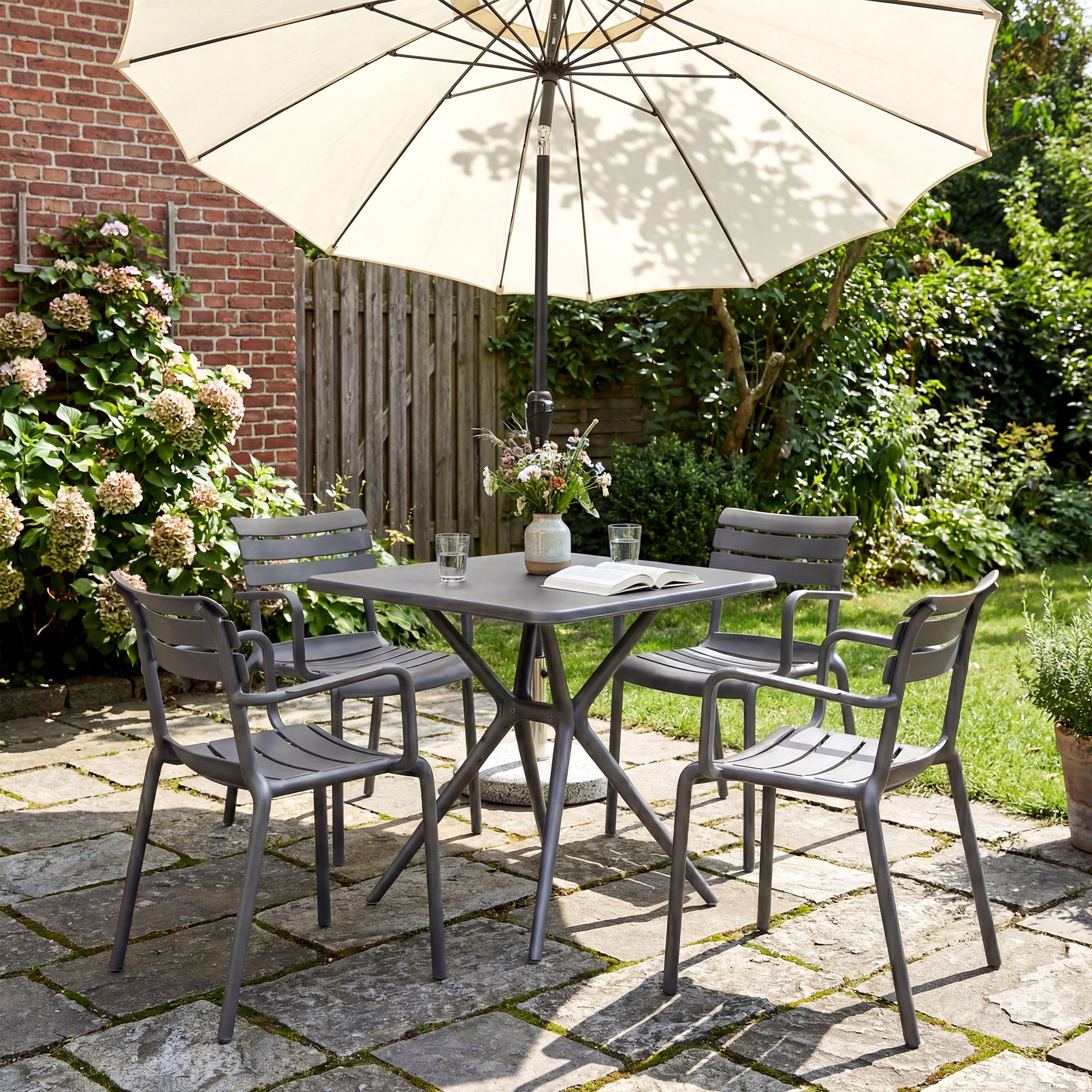 Set Arredo Giardino Avena con 4 Sedie
