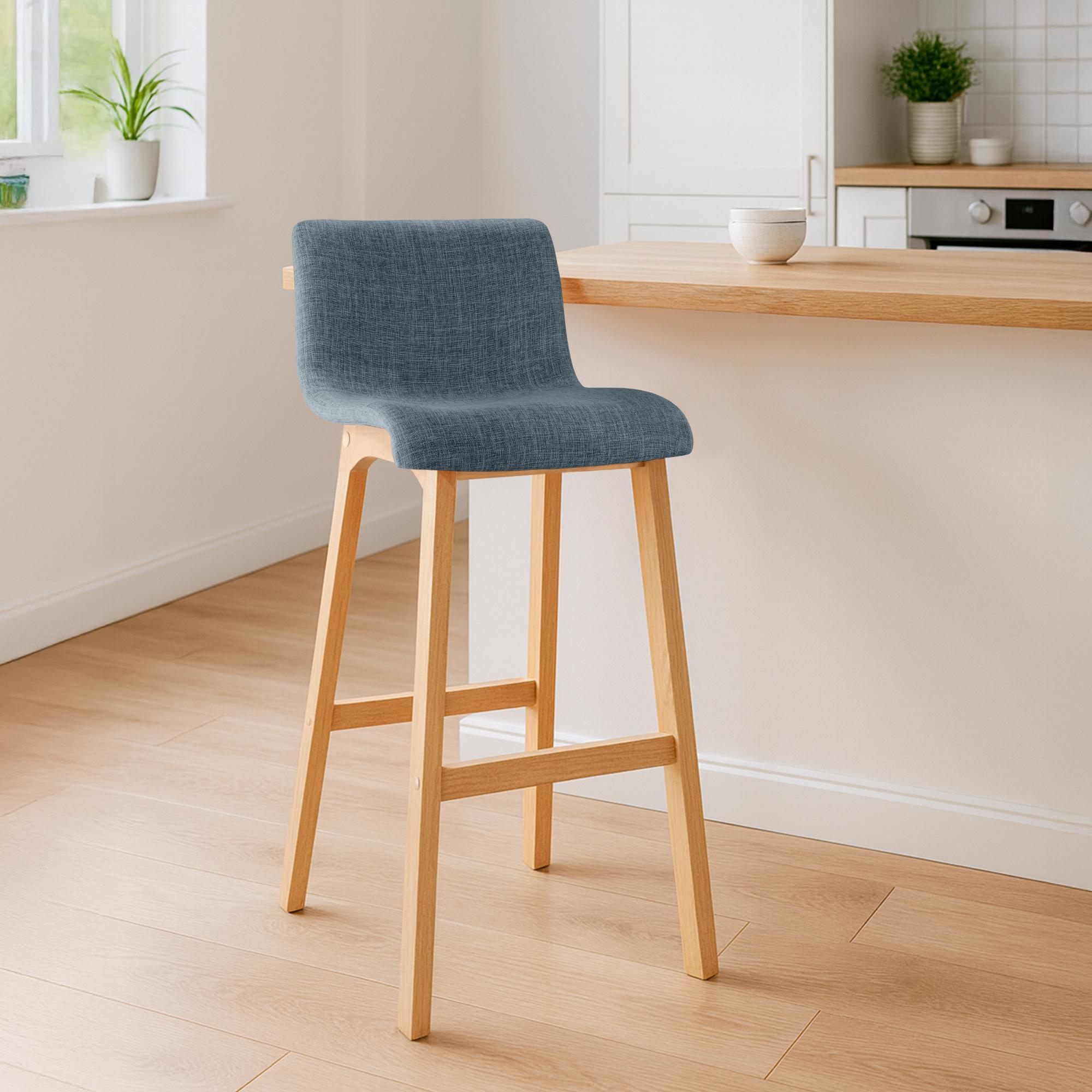 Set di 2 sgabelli da bar Hover in tessuto con base a quattro gambe in legno naturale