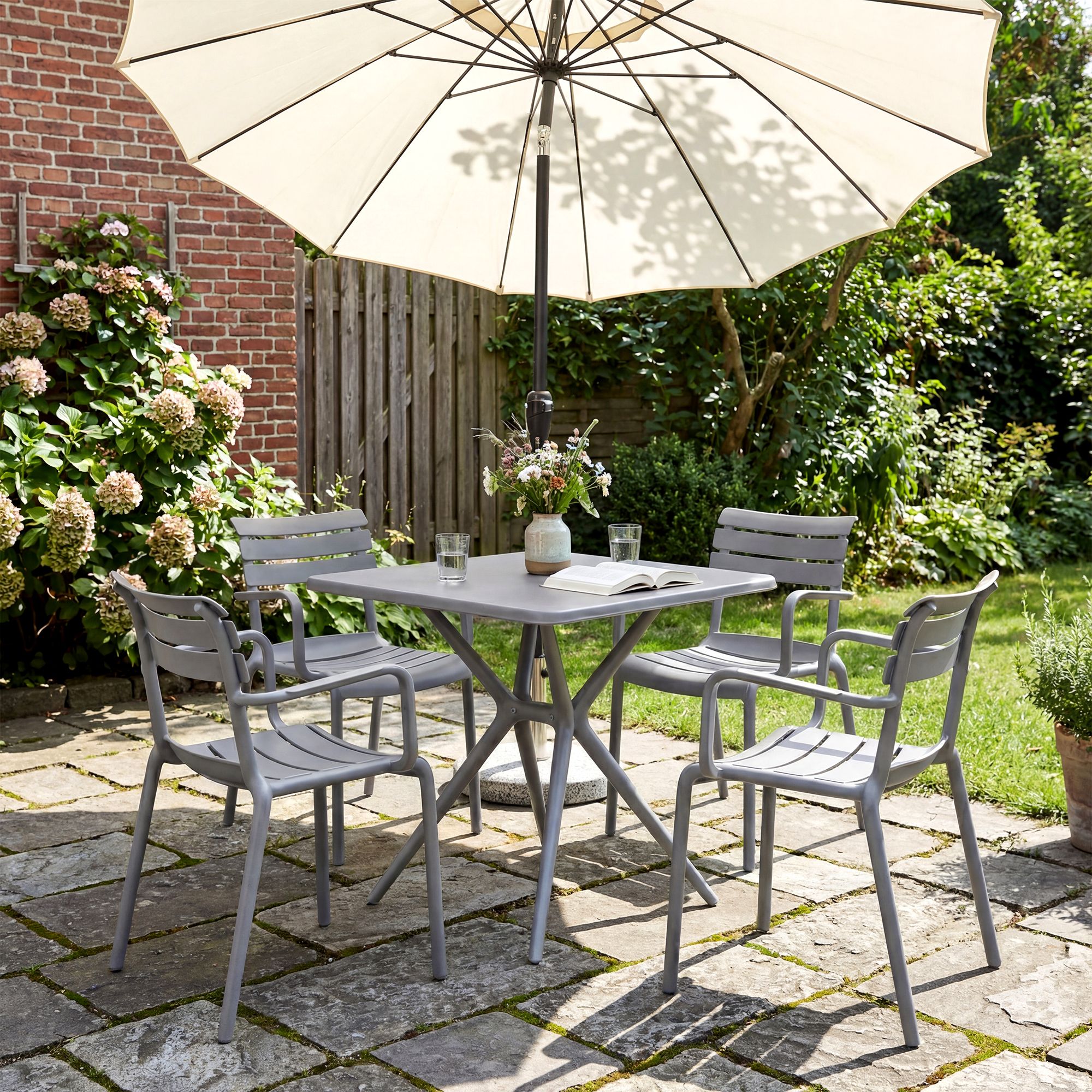 Set Arredo Giardino Avena con 4 Sedie