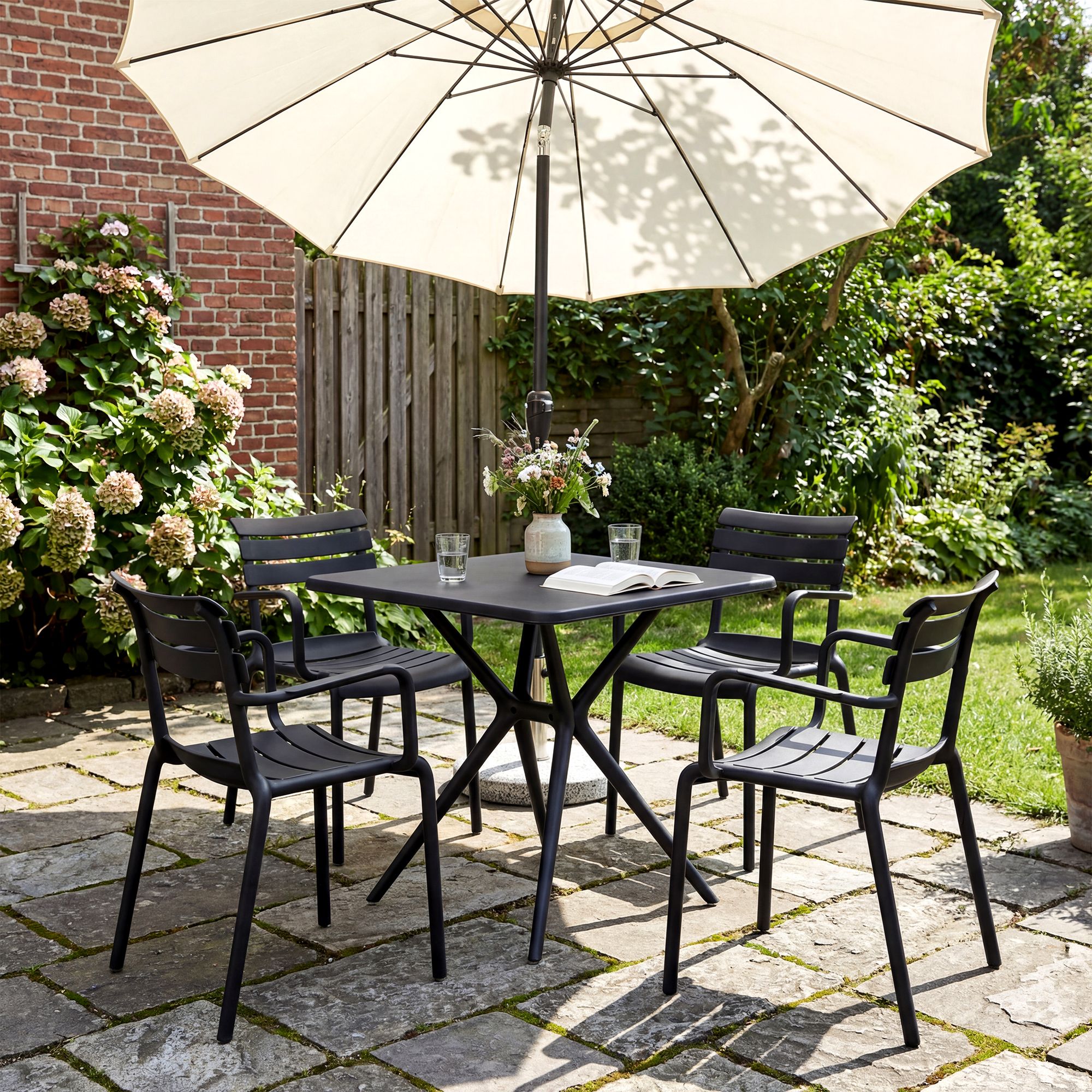 Set Arredo Giardino Avena con 4 Sedie